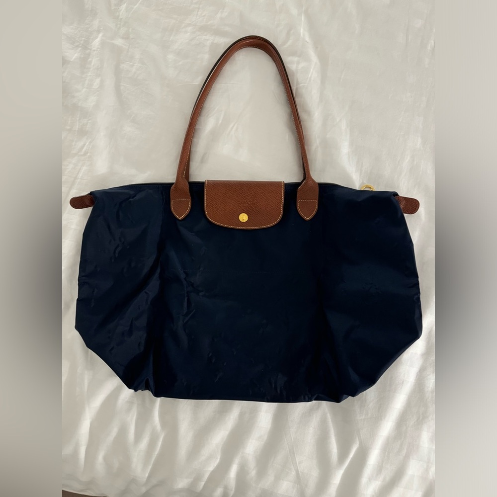 Navy Longchamp bag (large)